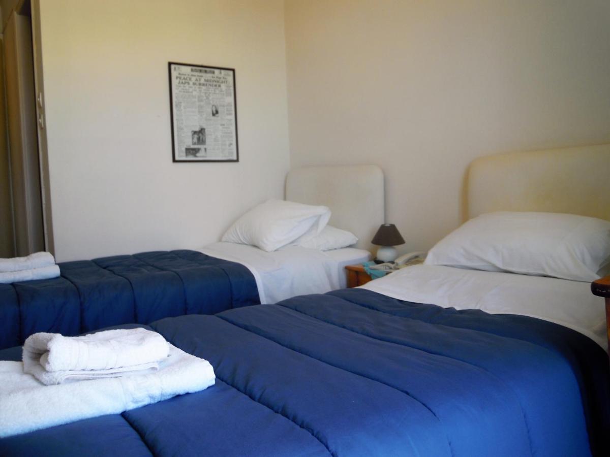 Blue Dolphin Hotel Batsi  Luaran gambar