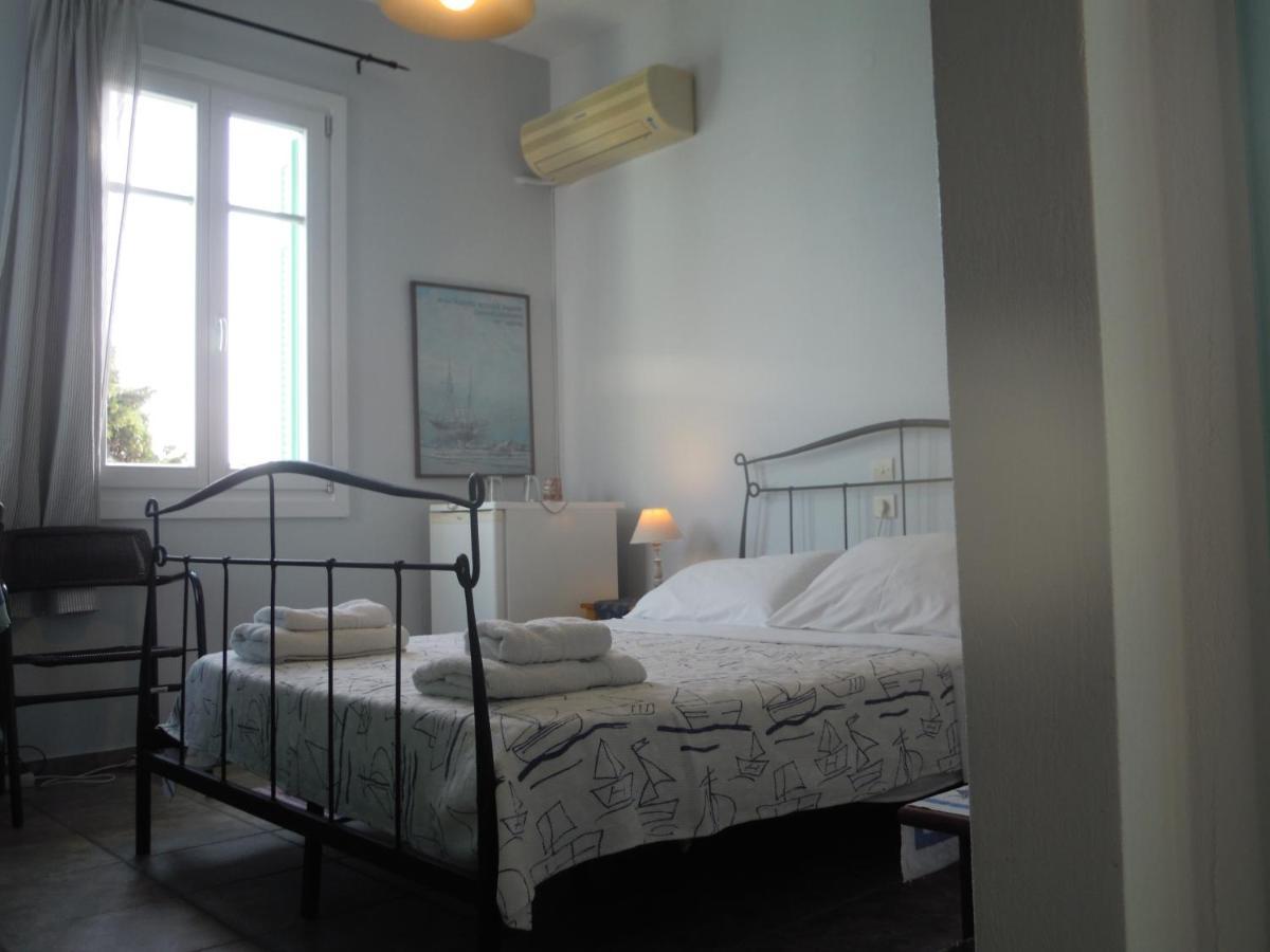 Blue Dolphin Hotel Batsi  Luaran gambar