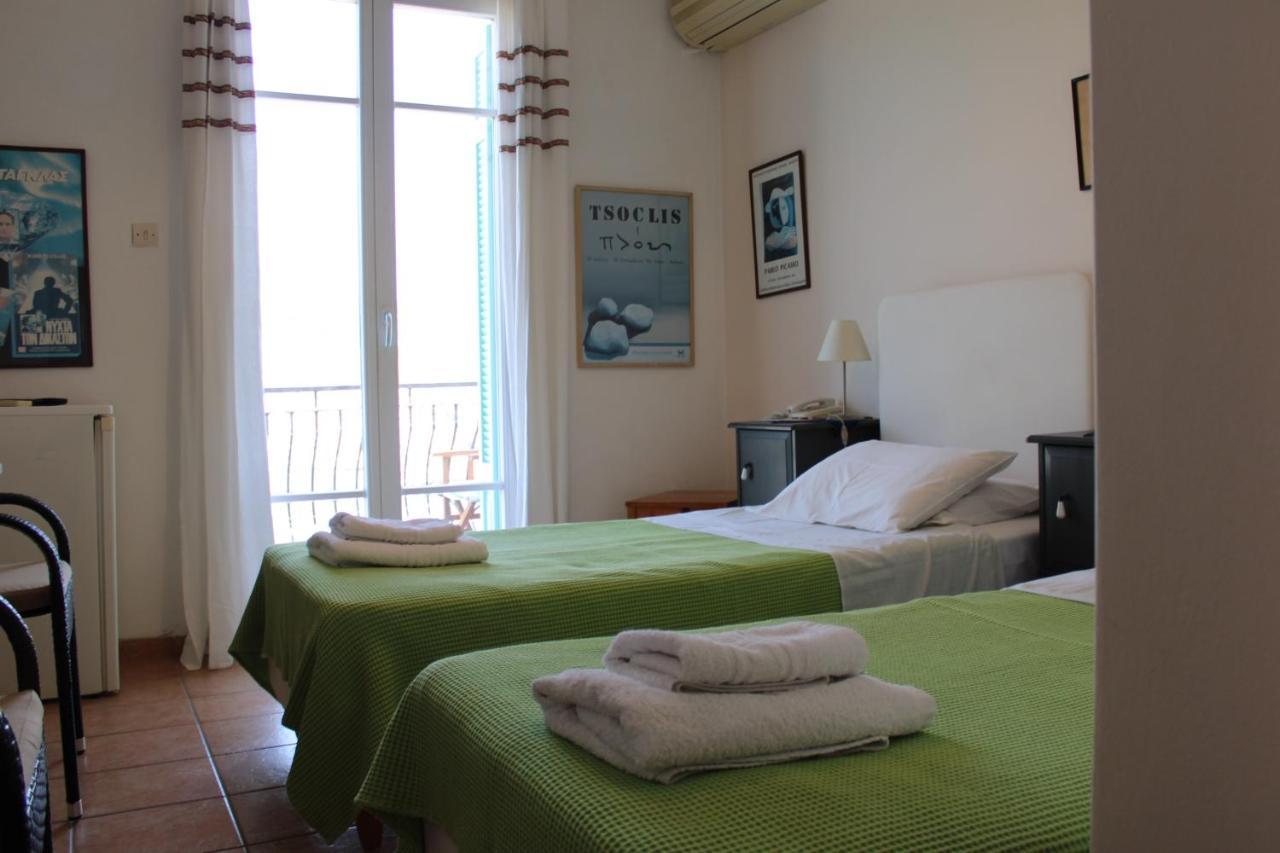 Blue Dolphin Hotel Batsi  Luaran gambar