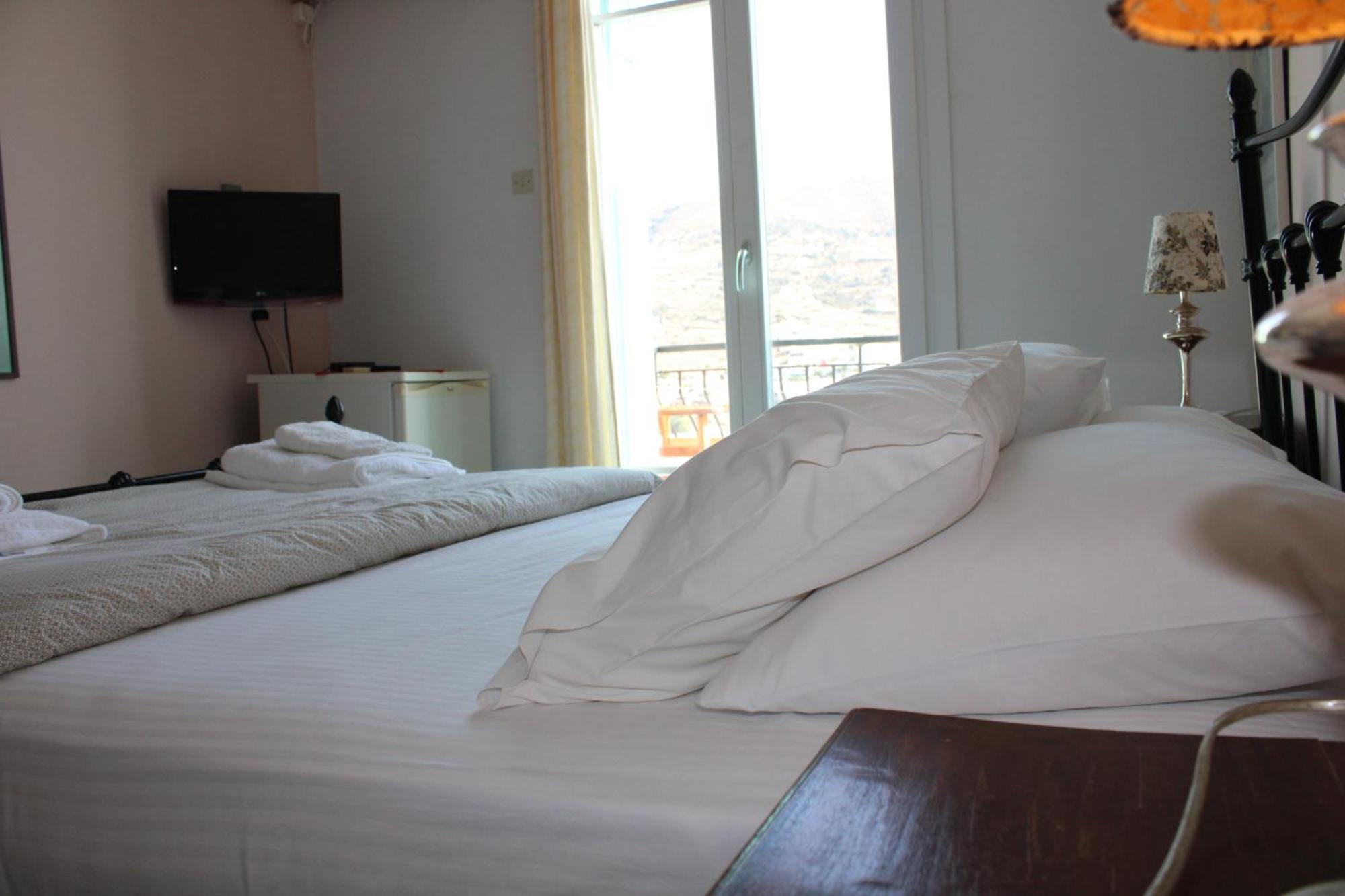 Blue Dolphin Hotel Batsi  Luaran gambar