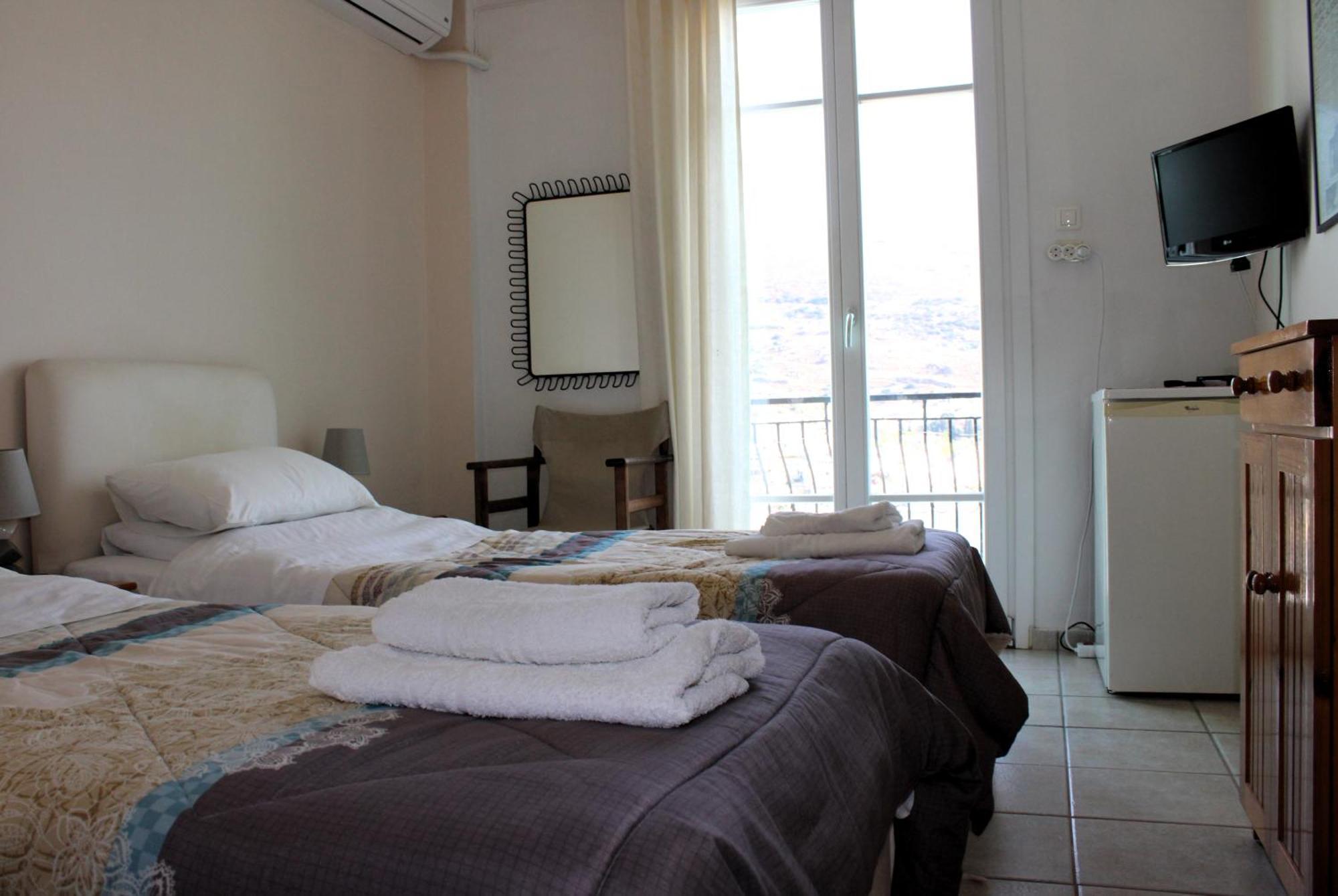 Blue Dolphin Hotel Batsi  Luaran gambar